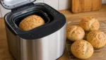 Glutenfreie Broetchen im Brotbackautomat: knusprige Fruehstuecksbroetchen